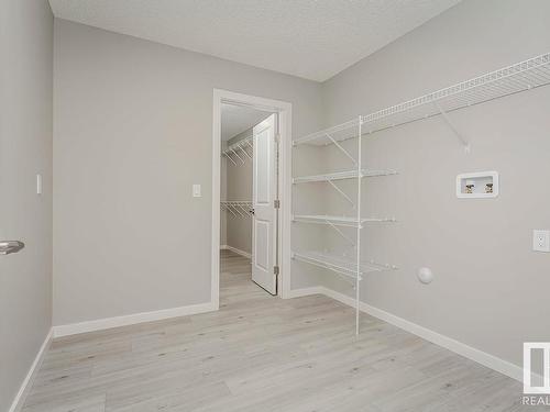 651 Kinglet Boulevard, Edmonton, AB - Indoor With Storage