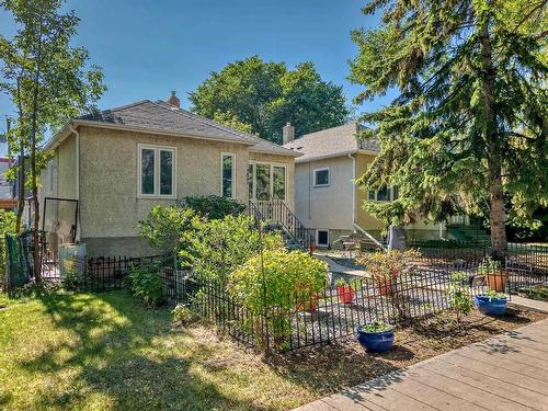 9831 83 Avenue, Edmonton, AB - Outdoor