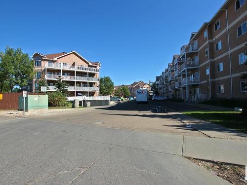 #223 4304 139 Av Nw, Edmonton, AB 