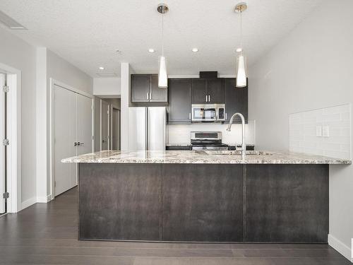 708 10238 103 Street, Edmonton, AB - Indoor Photo Showing Kitchen With Upgraded Kitchen