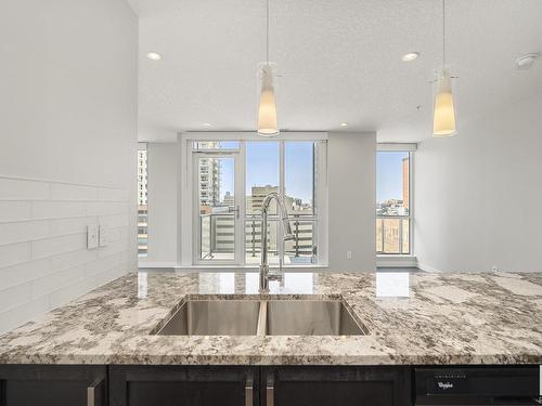 708 10238 103 Street, Edmonton, AB - Indoor Photo Showing Kitchen With Double Sink With Upgraded Kitchen