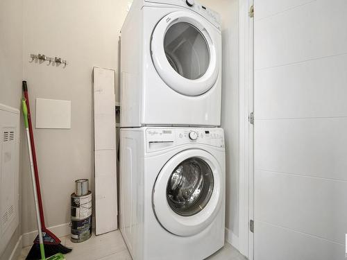 708 10238 103 Street, Edmonton, AB - Indoor Photo Showing Laundry Room