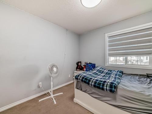 3335 25 Ave Nw Nw, Edmonton, AB 