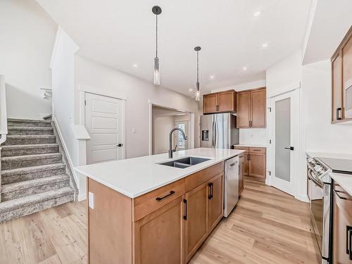 24 Jennifer Crescent, St. Albert, AB - Indoor Photo Showing Kitchen With Stainless Steel Kitchen With Double Sink With Upgraded Kitchen