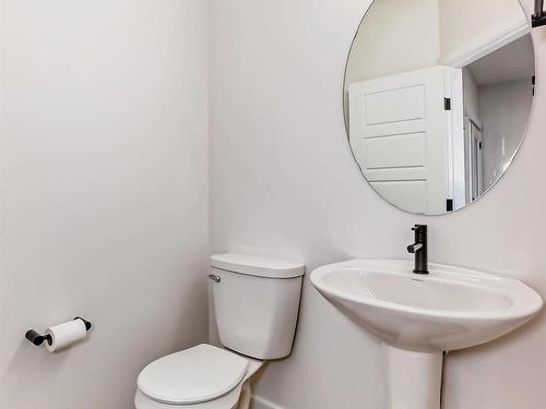 24 Jennifer Crescent, St. Albert, AB - Indoor Photo Showing Bathroom