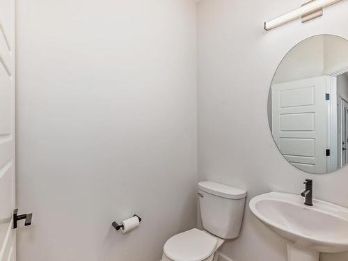 24 Jennifer Crescent, St. Albert, AB - Indoor Photo Showing Bathroom