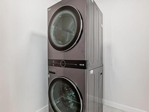 24 Jennifer Crescent, St. Albert, AB - Indoor Photo Showing Laundry Room