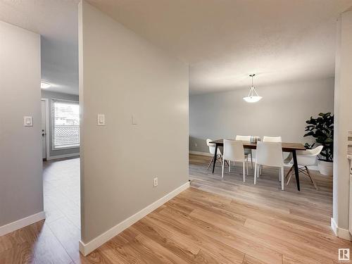 158 Surrey Gardens Gd Nw, Edmonton, AB 