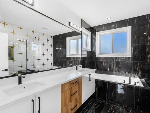 195 Ravine Drive, Devon, AB - Indoor Photo Showing Bathroom