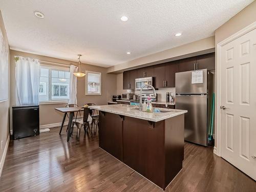 56 5317 3 Avenue Sw, Edmonton, AB - Indoor Photo Showing Kitchen With Upgraded Kitchen