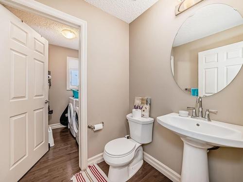 56 5317 3 Avenue Sw, Edmonton, AB - Indoor Photo Showing Bathroom