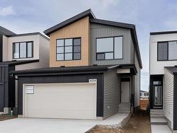 424 33 ST SW  Edmonton, AB T6X 3C9