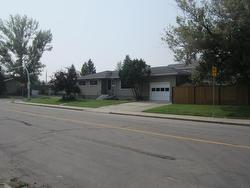 3704 112A ST NW  Edmonton, AB T6J 1K3