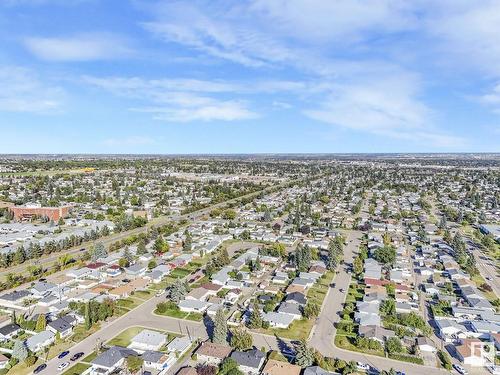 13507 80A St Nw, Edmonton, AB 