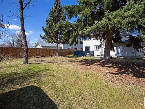 92 Main Bv, Sherwood Park, AB 