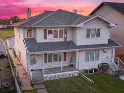 10316 142 ST NW  Edmonton, AB T5S 2P1