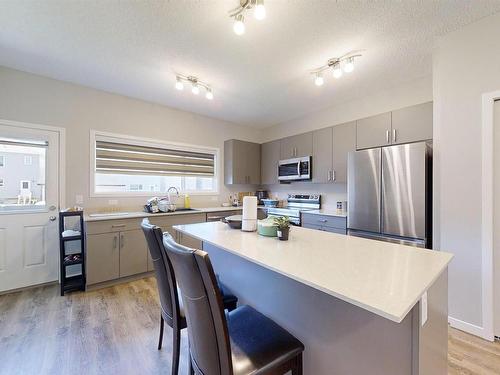 1304 16 Street Nw, Edmonton, AB - Indoor Photo Showing Kitchen