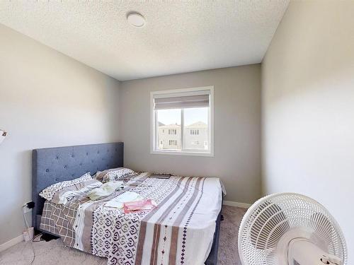 1304 16 Street Nw, Edmonton, AB - Indoor Photo Showing Bedroom