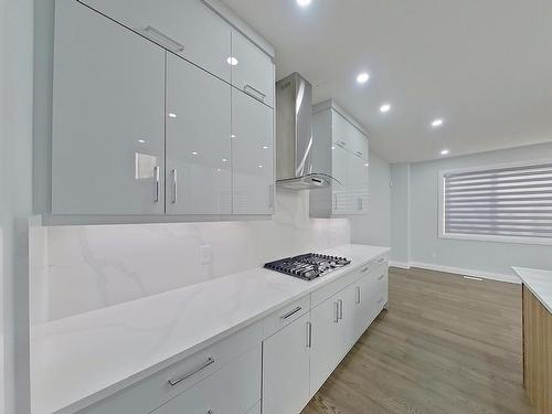 11 Elwyck Gate, Spruce Grove, AB - Indoor Photo Showing Kitchen