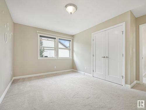 479 Ainslie Crescent Sw, Edmonton, AB - Indoor Photo Showing Other Room