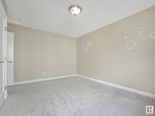 479 Ainslie Crescent Sw, Edmonton, AB - Indoor Photo Showing Other Room