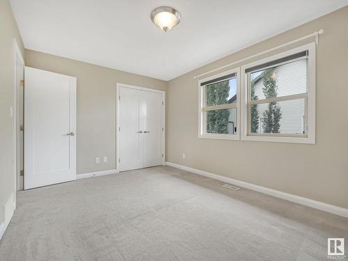 479 Ainslie Crescent Sw, Edmonton, AB - Indoor Photo Showing Other Room