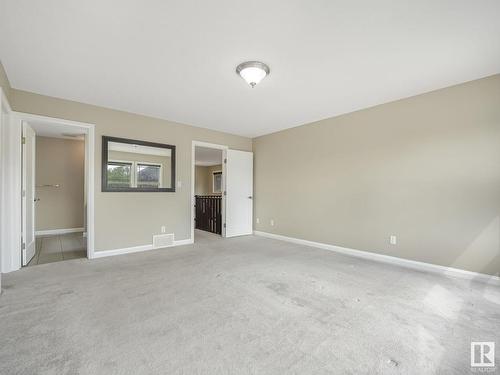 479 Ainslie Crescent Sw, Edmonton, AB - Indoor Photo Showing Other Room