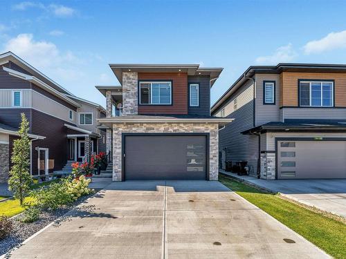 1836 22 St Nw, Edmonton, AB 