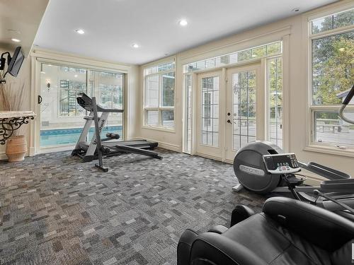 16 Wedgewood Crescent, Edmonton, AB - Indoor Photo Showing Gym Room