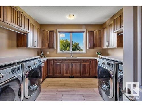 27209 Twp Road 512, Rural Parkland County, AB - Indoor Photo Showing Laundry Room