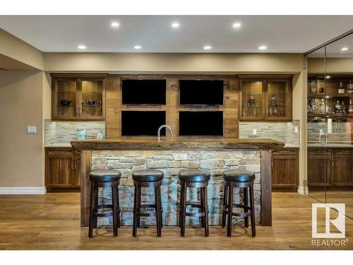 27209 Twp Road 512, Rural Parkland County, AB - Indoor Photo Showing Dining Room