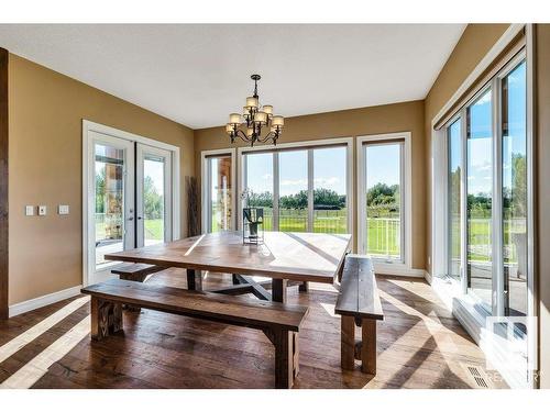 27209 Twp Road 512, Rural Parkland County, AB - Indoor Photo Showing Dining Room