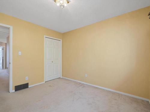 253 Heagle Crescent, Edmonton, AB - Indoor Photo Showing Other Room