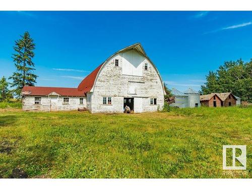 25258 Twp Rd 482, Rural Leduc County, AB 