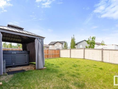 20716 98 Av Nw, Edmonton, AB 