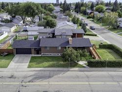 10635 36A AV NW NW  Edmonton, AB T6J 0E1