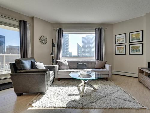 1006 10226- 104 Street Nw, Edmonton, AB - Indoor Photo Showing Living Room