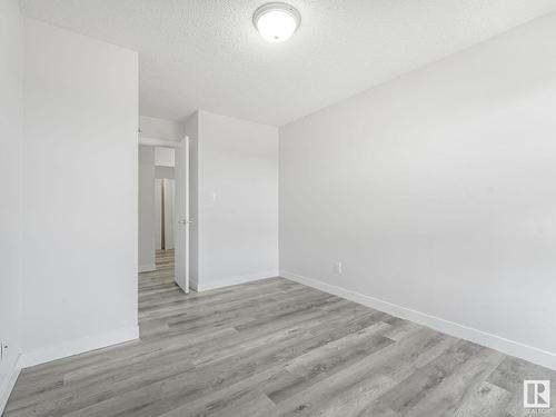 #303 10528 29 Av Nw, Edmonton, AB 