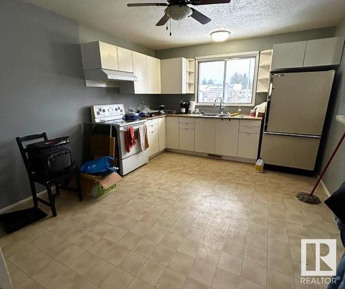 3707 53 Street, Wetaskiwin, AB - Indoor Photo Showing Kitchen