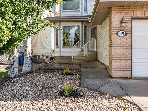 2524 Taylor Cove Cv Nw, Edmonton, AB 