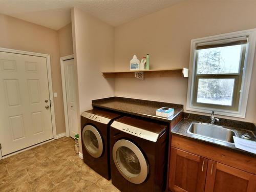 9416 Twp Rd 591A, Rural St. Paul County, AB - Indoor Photo Showing Laundry Room