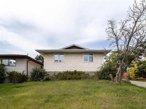 3158 78 St Street Nw, Edmonton, AB - Outdoor