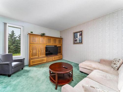 3158 78 St Street Nw, Edmonton, AB - Indoor Photo Showing Living Room