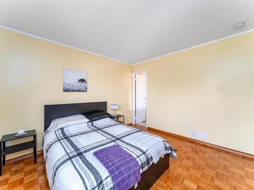 3158 78 St Street Nw, Edmonton, AB - Indoor Photo Showing Bedroom