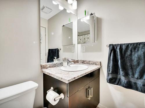 219 5515 7 Avenue, Edmonton, AB - Indoor Photo Showing Bathroom