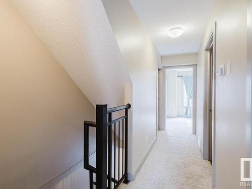 20 1623 Cunningham Way, Edmonton, AB - Indoor Photo Showing Other Room