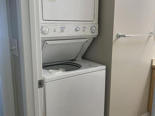 122 9525 162 Avenue, Edmonton, AB - Indoor Photo Showing Laundry Room