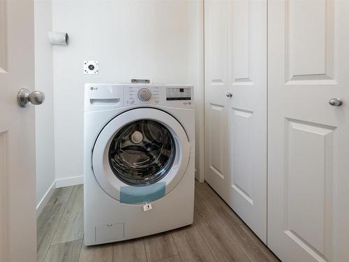 136 1530 Tamarack Boulevard, Edmonton, AB - Indoor Photo Showing Laundry Room