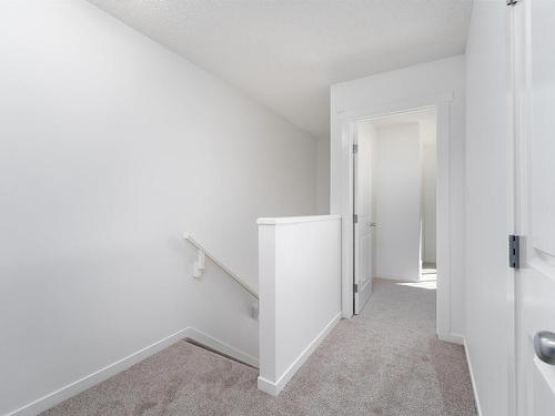 136 1530 Tamarack Boulevard, Edmonton, AB - Indoor Photo Showing Other Room