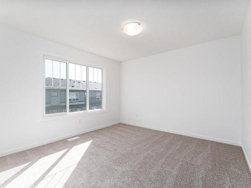 136 1530 Tamarack Boulevard, Edmonton, AB - Indoor Photo Showing Other Room